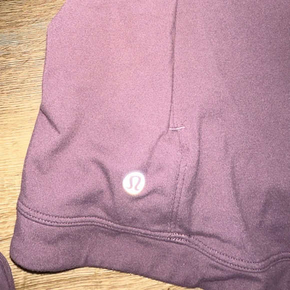 🍋LULULEMON LONG-SLEEVE 🍋 - Picture 2 of 6